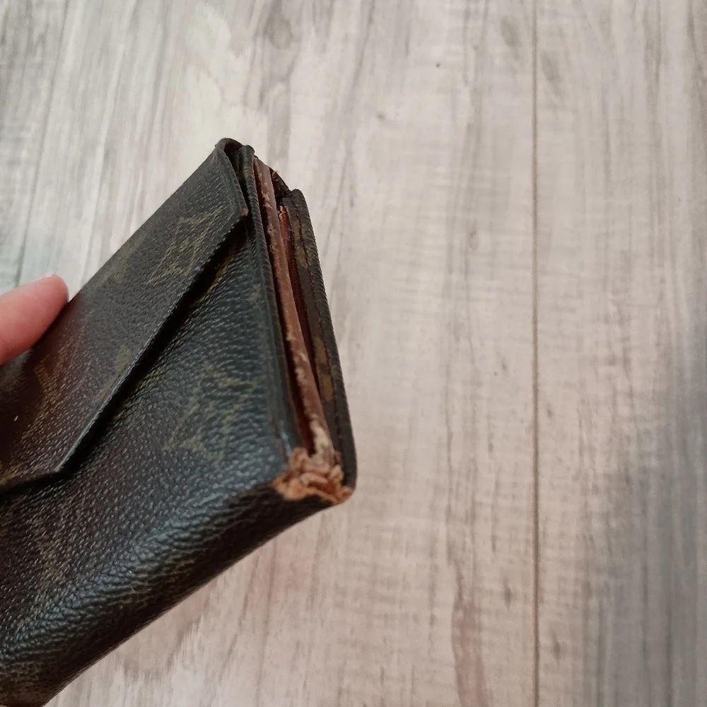 LOUIS VUITTON Monogram Portefeuille Elise Wallet
